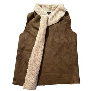 972-Brown faux fur vest with fleece lining and white fur trim #boho